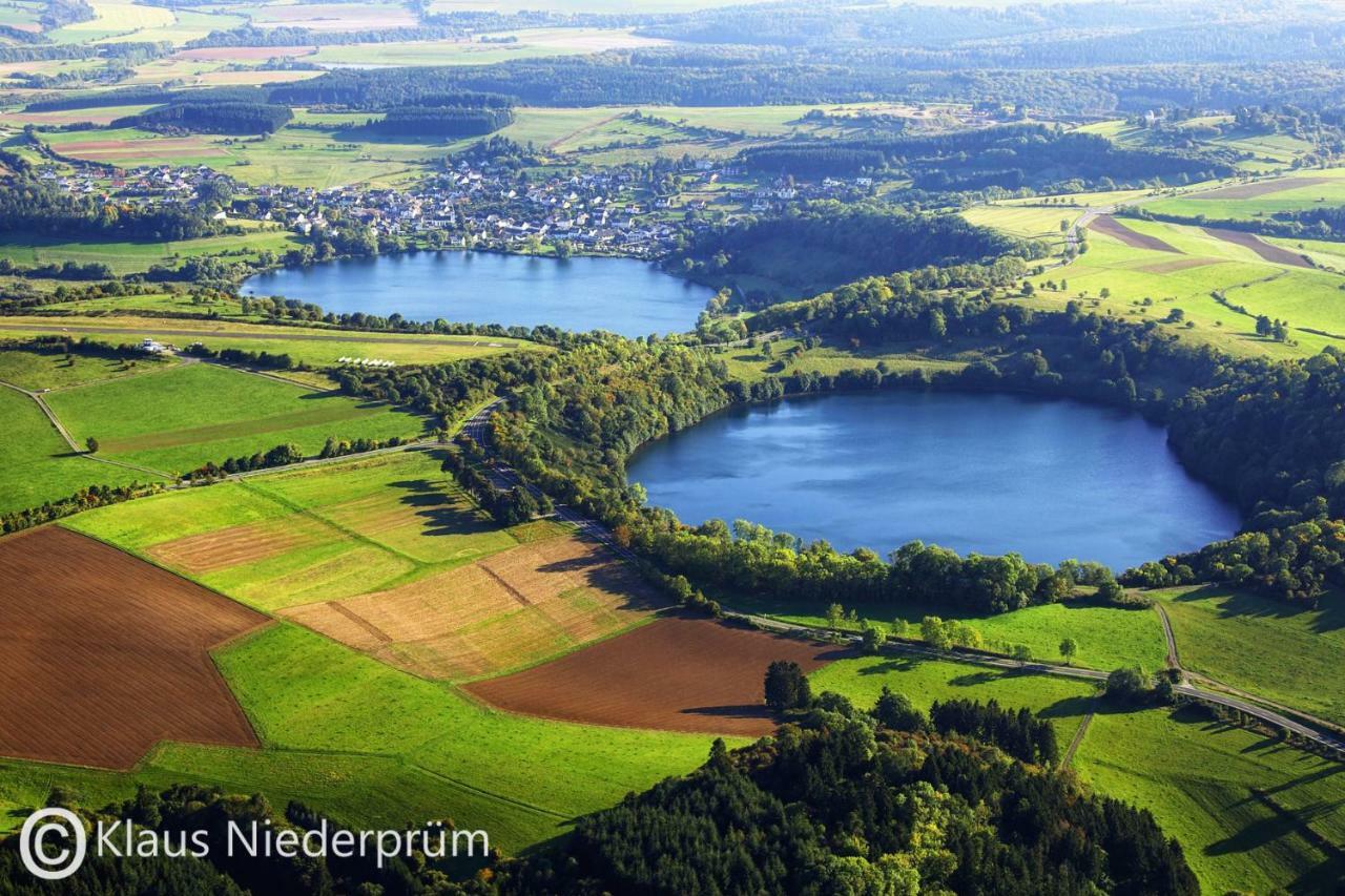 Ferienwohnung Welcome Mit Seeblick Schalkenmehren Exteriér fotografie